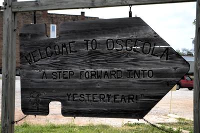 wooden Osceola, MO sign